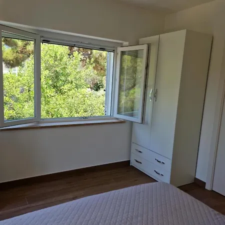 לינה וארוחת בוקר Epi