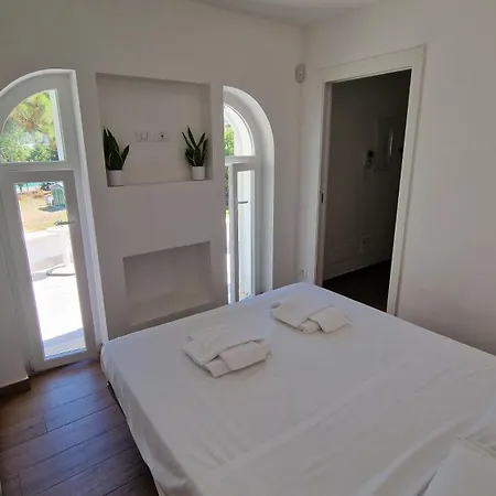Epi Sperlonga